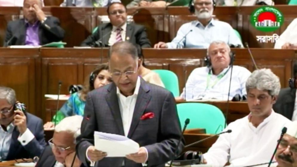 দেশে গ্যাসের মজুত দিয়ে ১২ বছর চাহিদা মেটানো সম্ভব: জ্বালানিমন্ত্রী